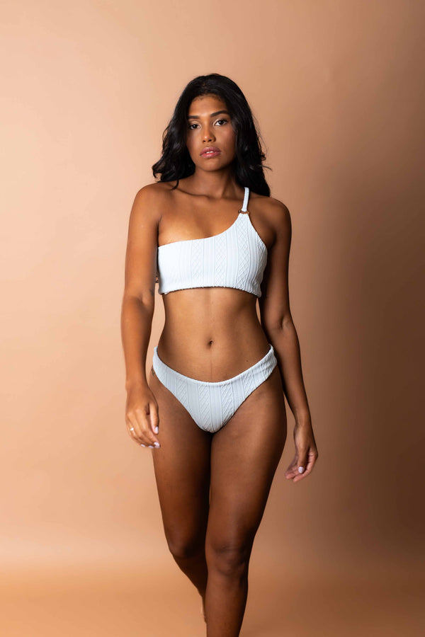 Biquini 1 ombro so reto asa delta 3D efeito tricô azul Mania D'água