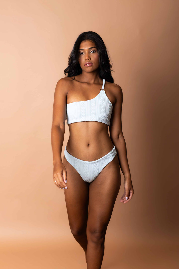 Biquini 1 ombro so reto asa delta 3D efeito tricô azul Mania D'água