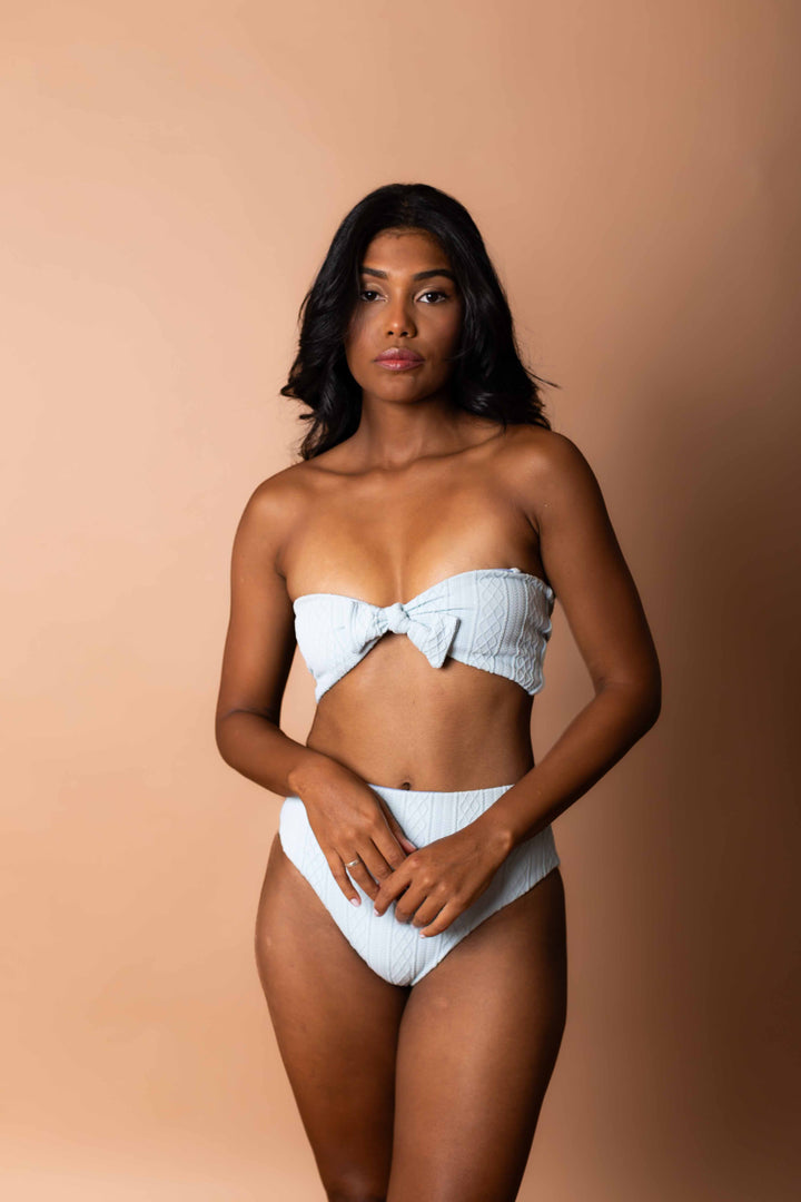 Biquini laço Hot Pant Azul 3D alças removíveis tomara que caia Mania D'água