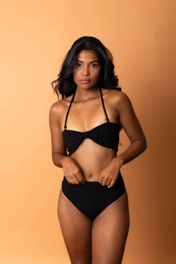 Biquini laço Hot Pant Preto 3D efeito trico Mania D'água