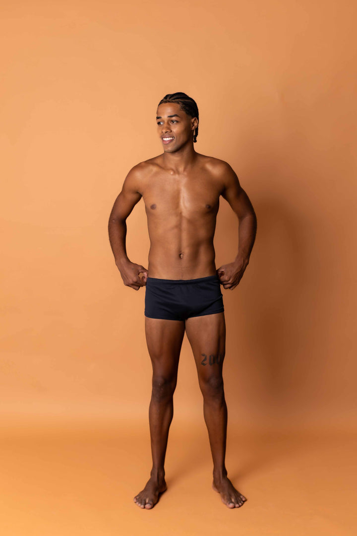 Sungao preta com cadarço